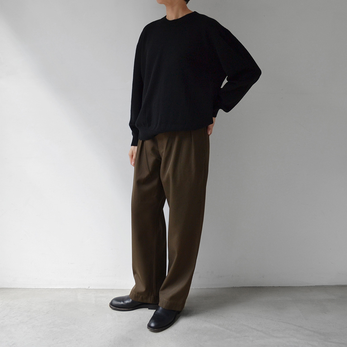 crew knit ＆ M52 trousers – 吉祥寺 Promenade｜プロム・ナドゥ